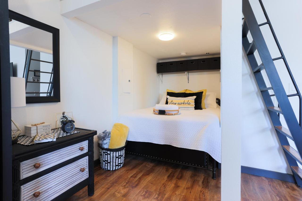 Old West Studio Lofts West Тампа Екстер'єр фото