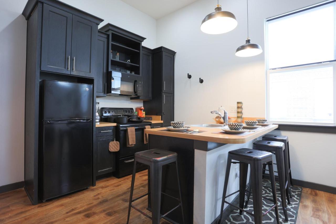 Old West Studio Lofts West Тампа Екстер'єр фото