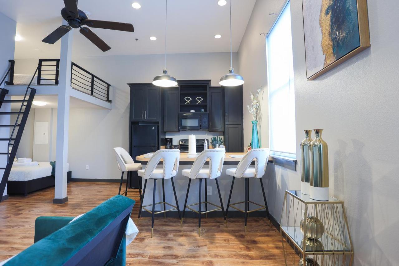 Old West Studio Lofts West Тампа Екстер'єр фото